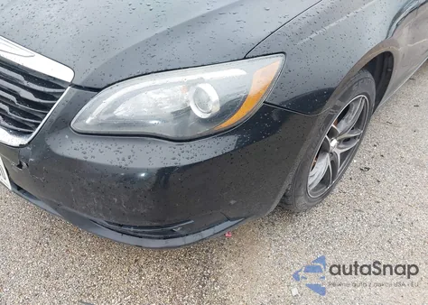 2013 Chrysler 200 Touring из США, поврежденный, VIN 1C3CCBBB4DN744499